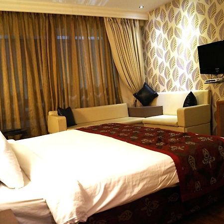 The Grand Solitaire Hyderabad Exterior foto